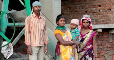 Karnataka Minimum Wage Hike: Unskilled Workers in Bengaluru to Get ₹23,376,