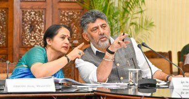 DK Shivakumar Urges Bureaucracy to Adopt ‘Team Karnataka’ Spirit to Fight Drought DK Shivakumar Urges Bureaucracy to Adopt ‘Team Karnataka’ Spirit to Fight Drought