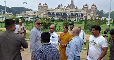 Mysore Dasara Row: Tanveer Sait Miffed as Yatheendra Siddaramaiah Delays Event for Mahouts and Kavadigas